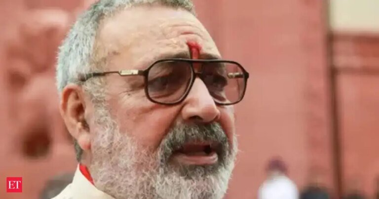 Smaller, high-income markets & new-age fibres key to textiles exports: Giriraj Singh