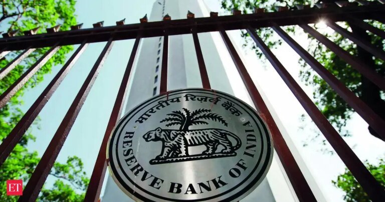 Rising digital frauds, mounting consumer grievances a growing concern for banks, RBI says