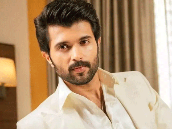 दो महीने पहले रश्मिका उदयपुर में स्पॉट हुई थीं, जिसे लेकर कहा गया कि वो वेडिंग वेन्यू देखने पहुंची थीं।