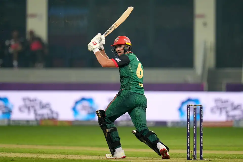 रोवमैन पॉवेल की टीम दुबई कैपिटल्स को पहले मैच में 4 विकेट की हार मिली। डिजर्ट वाईपर के एंड्रिस गॉस ने 36 बॉल पर 56 रन की पारी खेली।