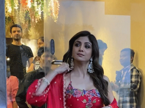 FIR filed against Shilpa Shetty’s restaurant Bastian | शिल्पा शेट्टी के रेस्टोरेंट बैस्टियन पर FIR दर्ज: नियमों का उल्लंघन करने के आरोप में पुलिस ने लिया स्वत: संज्ञान