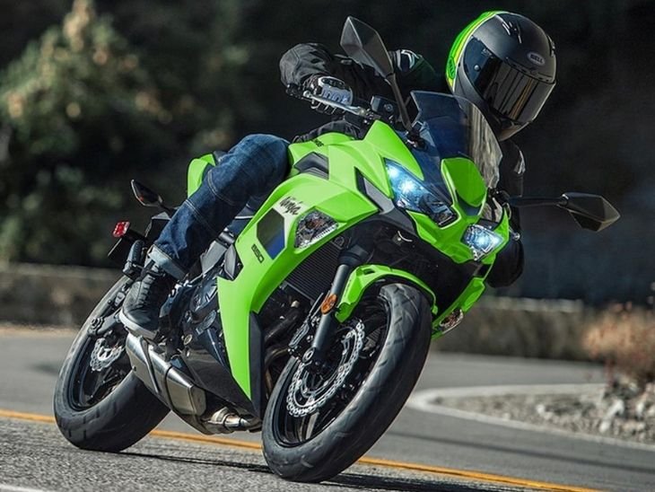 2026 Kawasaki Ninja 650 Launched in India at ₹7.91 Lakh: E20 Compliant Engine, Features, Specs | 2026 कावासाकी निंजा 650 भारत में लॉन्च, कीमत ₹7.91 लाख: E20 कंप्लाइंट इंजन के साथ ट्रेक्शन कंट्रोल सेफ्टी फीचर, पुराने मॉडल से ₹14,000 महंगी हुई