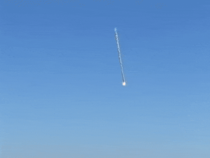 China’s first reusable rocket launch fails | चीन का पहला रीयूजेबल रॉकेट लॉन्च फेल: ऑर्बिट तक पहुंचा, लेकिन बूस्टर पृथ्वी पर लौटते समय फटा; केवल अमेरिका के पास ये टेक्नोलॉजी
