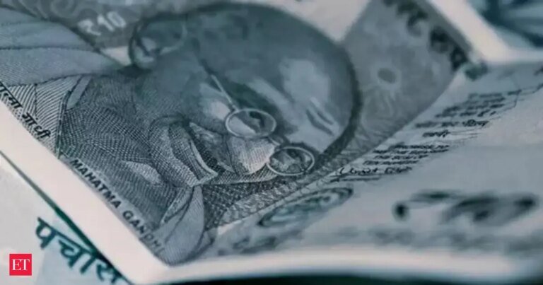 Indian lenders’ loan growth picks up pace in December quarter