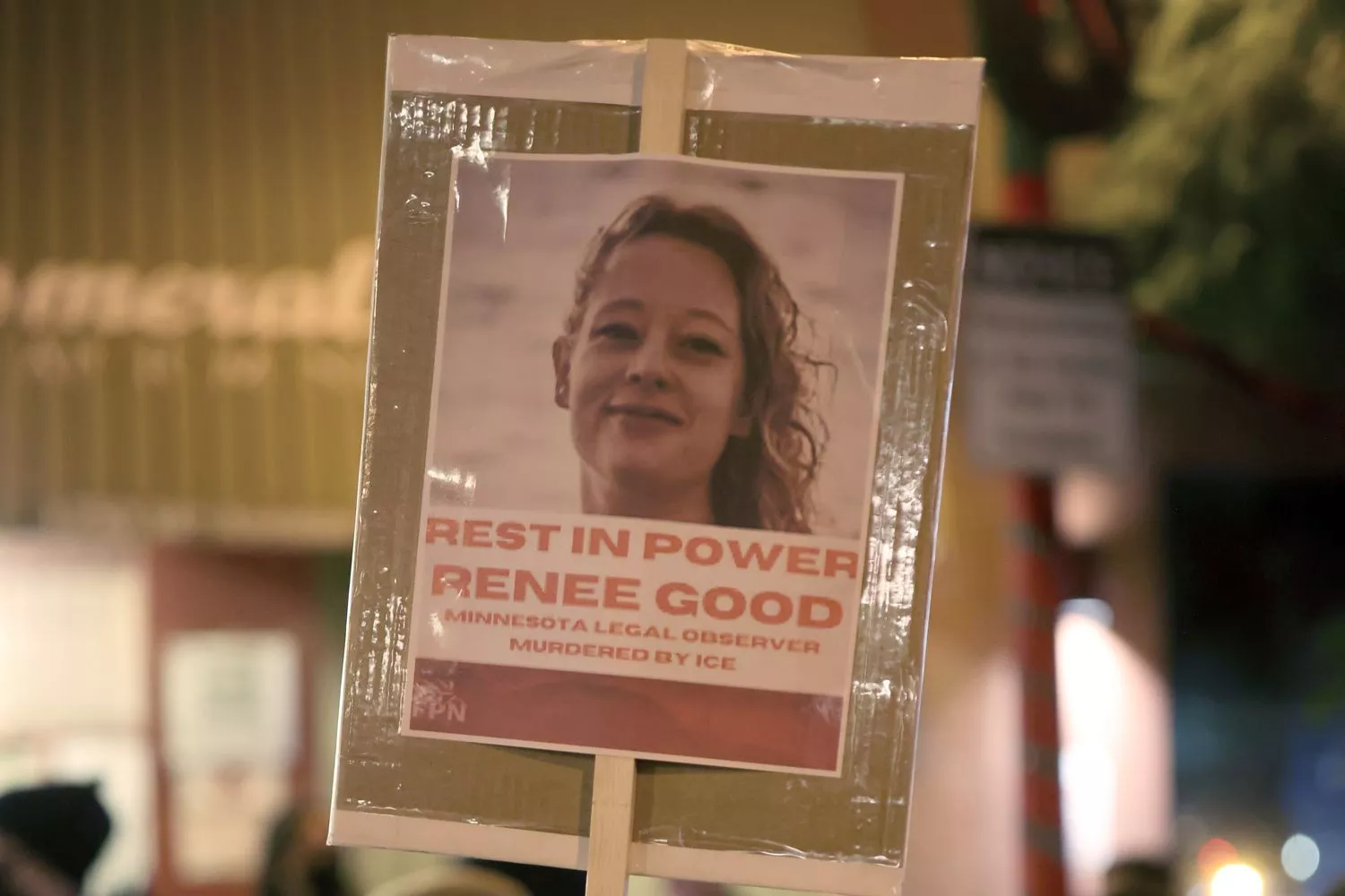 Who Is Jonathan Ross? All About The ICE Agent Who Fatally Shot Renee Nicole Good In Minneapolis Who Is Jonathan Ross? All About The ICE Agent Who Fatally Shot Renee Nicole Good In Minneapolis   The ICE agent who allegedly shot Renee Nicole Good, a woman and mother of three has been identified as Jonathan Ross. Here's everything we know about him.   Minneapolis is still processing the loss of a 37-year-old man who lost her life after a deadly federal operation. Her death has sparked a nationwide outrage and raised concerns over the actions of ICE agents. The matter began as routine immigration enforcement during the early hours of January 7, 2026 but soon it escalated to the fatal shooting of Renee Nicole Good, igniting protests and questions over the transparency of the government. With the increasing public pressure on the government, the focus has now shifted to Jonathan Ross, an Immigration and Customs Enforcement agent whose name was not shared until hours after the incident.   Who is Jonathan Ross?  Jonathan Ross is an Immigration and Customs Enforcement (ICE) officer with 10+ years of experience in federal immigration enforcement. According to the officials from the Department of Homeland Security, Jonathan had served for over 10 years in ICE's Enforcement and Removal Operations. Additionally, he is a member of the elite Special Response Team. The federal authorities described him as an ‘expert marksman’ who served his country for his entire life highlighting his extensive training and experience in high-risk operations.   But despite these descriptions, only little is known about his professional background. Moreover, ICE has refused to officially confirm his identity when they were contacted by the reporters. Instead, his name was identified by the Minnesota Star Tribune using court documents and law enforcement sources familiar with the case. For those unaware, under the Minnesota law, the names of the officers involved in shootings are made public, but the same does not apply to federal agents, which delayed his identification fueling public anger.  Jonathan Ross' history is now under scrutiny  Jonathan Ross has come into sharper focus after it was found that he was seriously injured during a separate enforcement action in June 2025. According to the court records, Ross was dragged nearly 300 feet by a fleeing suspect’s vehicle during an arrest in Bloomington, Minnesota. He suffered deep lacerations to his arms and arms and got more than 30 stitches. However, the suspect in that case was later convicted of assaulting a federal officer. Meanwhile, Homeland Security Secretary Kristi Noem and Vice President JD Vance have used the earlier incident to defend his actions around the shooting, crediting it for his reaction. Meanwhile, JD said:  “That very ICE officer nearly had his life ended … six months ago. You think maybe he’s a little bit sensitive about somebody ramming him?”  What happened in Minneapolis on January 7, 2026?  On the morning of January 7, 2026, Jonathan Ross was a part of a federal ICE operation in South Minneapolis where he fired multiple shots into a vehicle driven by Renee Nicole Good, a 37-year-old mother of three. She was struck and later died from her injuries. After an uproar, federal officials have claimed that Jonathan acted in self-defense and alleged that Renee tried to use her SUV to hit the agents.  However, the local leaders have a different view point. Minneapolis Mayor, Jacob Frey and Minnesota Governor Tim Walz questioned the federal statements and highlighted how the bystander vehicle shows that Renee's vehicle was turning away as shots were fired on it.  Meanwhile, the FBI has taken over the investigation and Jonathan is not charged yet 5