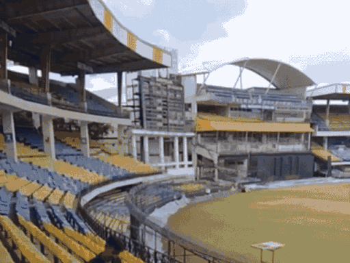 इंदौर का होलकर स्टेडियम जहां मैच होना है।