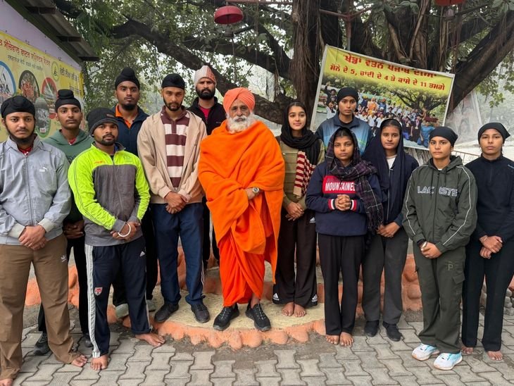 Punjab Dragon Boat Team trials abruptly postponed | पंजाब ड्रैगन बोट टीम के ट्रायल अचानक स्थगित: कड़ाके की ठंड में अपने खर्च पर रोपड़ पहुंचे खिलाड़ी, सांसद सीचेवाल ने सीएम को लिखा पत्र – Kapurthala News