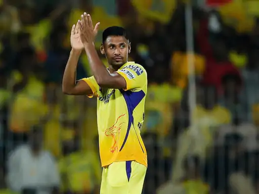 मुस्तफिजुर रहमान ने चेन्नई सुपर किंग्स के लिए आखिरी बार IPL खेला था। 2025 में मिनी ऑक्शन में कोलकाता नाइटराइडर्स ने खरीदा था।