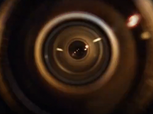 Mahindra XUV 7XO Facelift Launch Today January 5, 2026: Triple Screen, Dolby Atmos, 540° Camera & Ventilated Rear Seats Expected | महिंद्रा XUV 7XO आज लॉन्च होगी: SUV में 540° व्यू कैमरा और ट्रिपल स्क्रीन सेटअप मिलेगा; एक्सपेक्टेड प्राइस ₹13.66 लाख