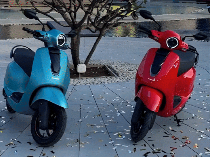 Bajaj Chetak C25 Electric Scooter Launched; 113km Range, 2.5hr Charge