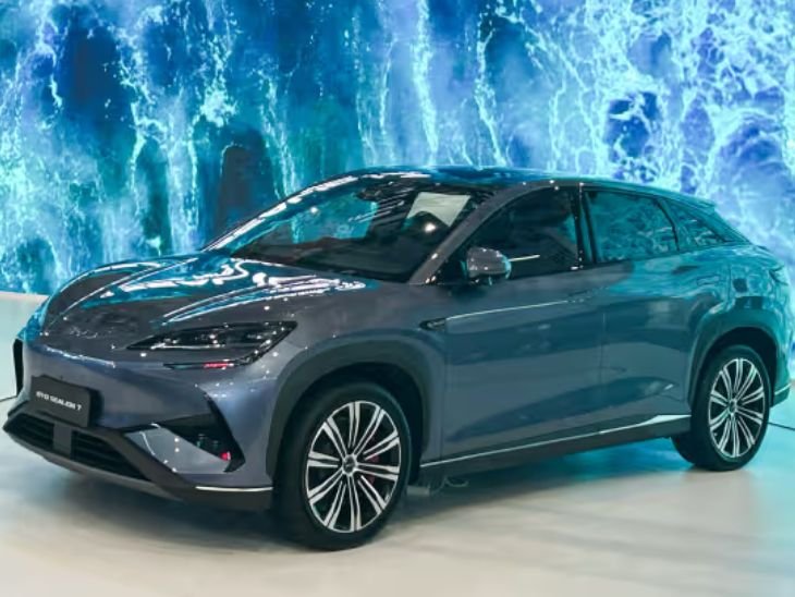 BYD Sealion 7 Base Variant Price Hiked by Rs 50,000 from January 2026 in India | BYD सीलायन 7 इलेक्ट्रिक कूपे SUV ₹50,000 महंगी हुई: फुल चार्ज करने पर 567km चलेगी, शुरुआती कीमत ₹49.40