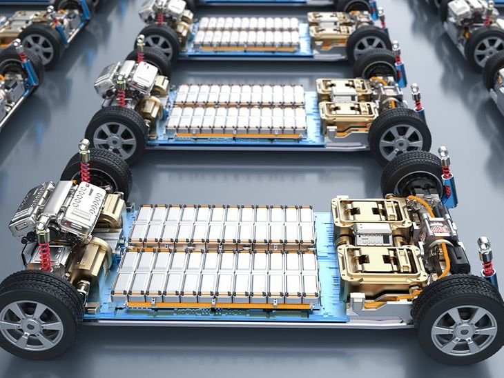 Govt Proposes Aadhaar-like Unique ID (BPAN) for EV Batteries | EV बैटरियों पर 21 अंकों का यूनिक नंबर लगेगा: क्वालिटी और असली लाइफ चैक करना आसान होगा, रिसाइकिल होने पर मिलेगा नया नंबर