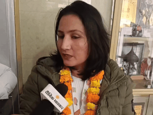 India first female boxer Pooja Bohra won 10 senior national championships interview In Bhiwani Haryana | भिवानी की बॉक्सर पूजा बोहरा रिकॉर्ड 10वीं बार नेशनल चैंपियन: पिता से छिपकर प्रैक्टिस, हाथ जले, कंधा टूटा, फिर शादी हुई; हर बार कमबैक किया – Bhiwani News