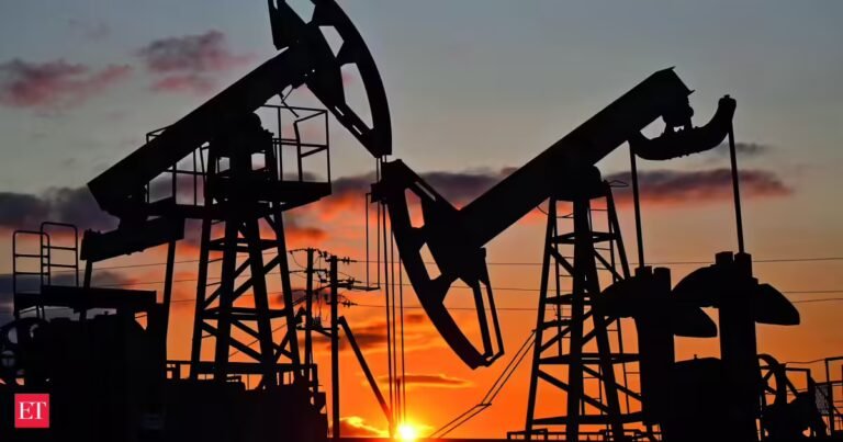 Carrot & Slick: India readies to hike US oil buys