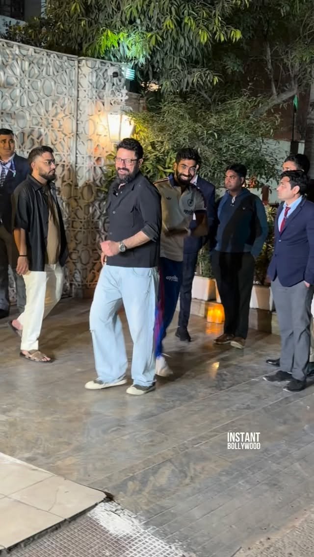 Did you notice 

#hardikpandya #jaspritbumrah #instantbollywood #zh #rp…