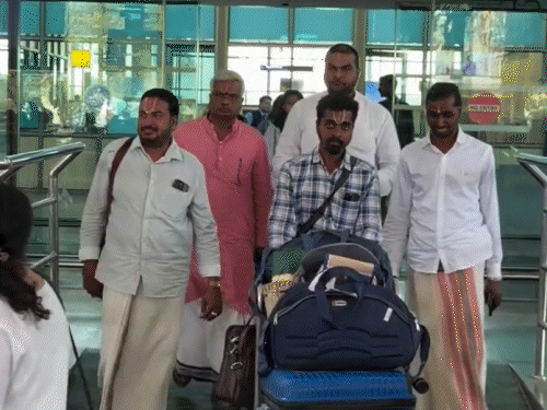 विजय देवरकोंडा और रश्मिका मंदाना की शादी की रस्मों को करवाने के लिए साउथ से पंडितों को बुलाया गया है। पंडित बुधवार को उदयपुर पहुंचे।