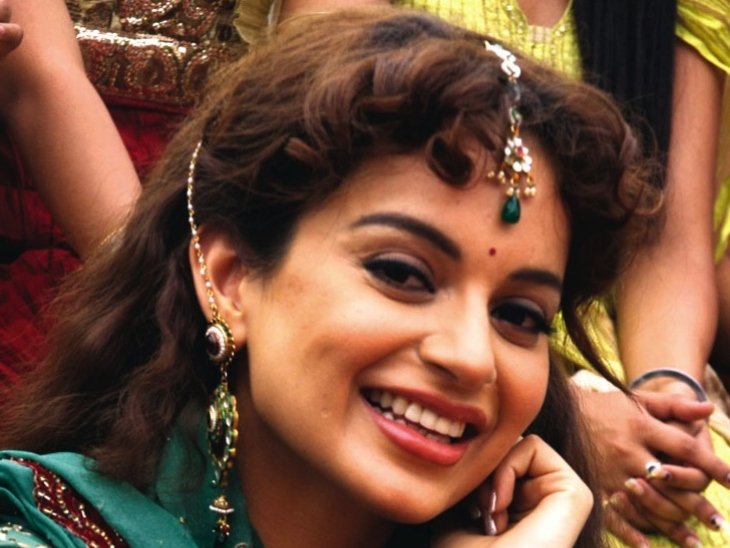 तनु वेड्स मनु में कंगना ने 'तनु' (तनुजा त्रिवेदी) का किरदार निभाया था।