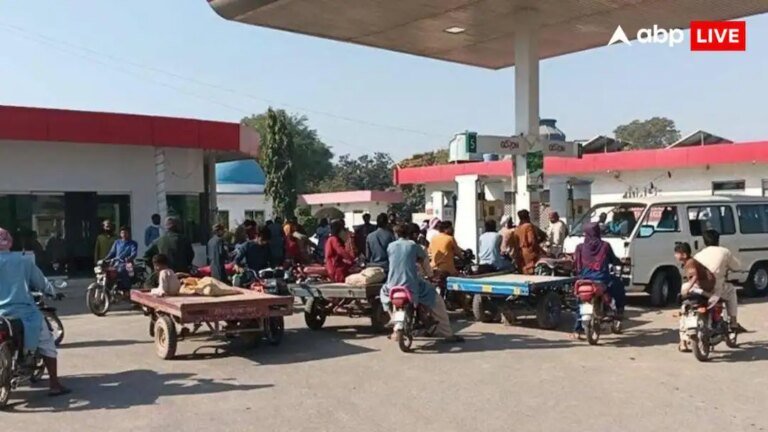 ईरान युद्ध का असर, पेट्रोल-डीजल के लिए तरस रहा पाकिस्तान, कई राज्यों में पेट्रोल पंंप खाली