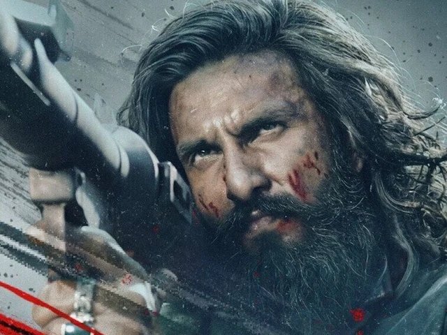 Dhurandhar 2 Live: अल्लू ने की आदित्य की तारीफ, अनुपम बोले-'रणवीर रियल हैं'