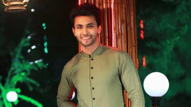 Monis khan is all set to play a lead role in his upcoming web series