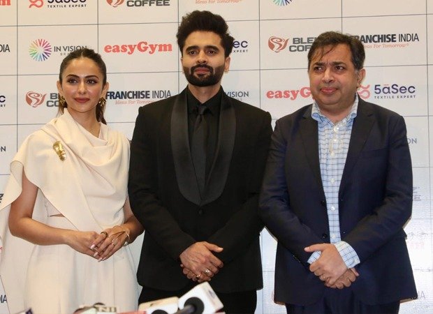 Rakul Preet Singh and Jackky Bhagnani launch global brands easyGym, 5àsec and Blenz Coffee in India
