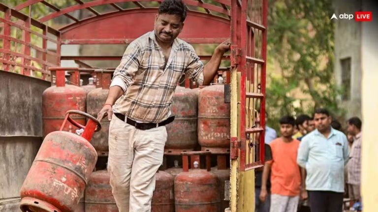 LPG Crisis: भारत आ रहे शिवालिक और नंदादेवी शिप, 13 दिन की LPG का हो गया इंतजाम, देश के लिए गुड न्यूज