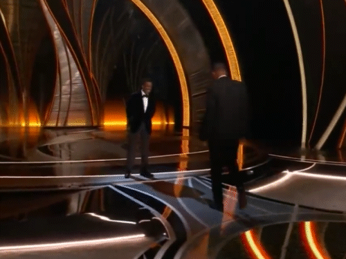 विल स्मिथ पर 10 साल तक ऑस्कर में आने से बैन लगा दिया गया है।