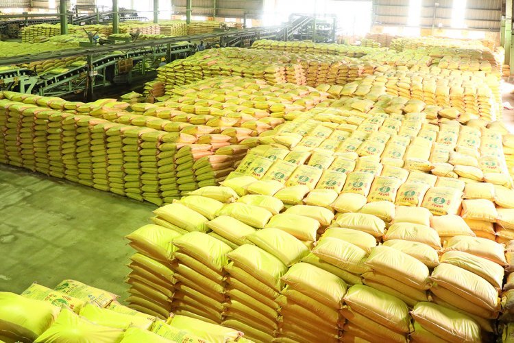 India’s Fertilizer Stock Hits Record 163 LMT, Up 26% Ahead of Kharif Season: Nirmala Sitharaman